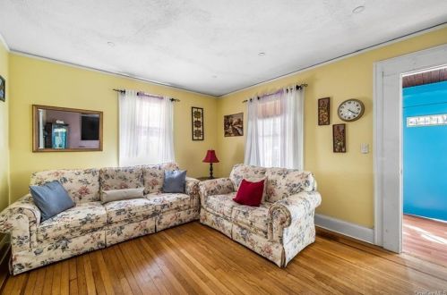 47 Washington Blvd, Mount Vernon NY  10550-4939 exterior