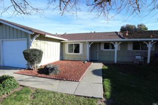 115 Sequoia Dr, Vacaville, CA 95687-3423