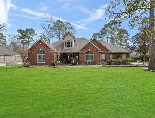 802 Westwood North Dr, Magnolia, TX 77354-1510