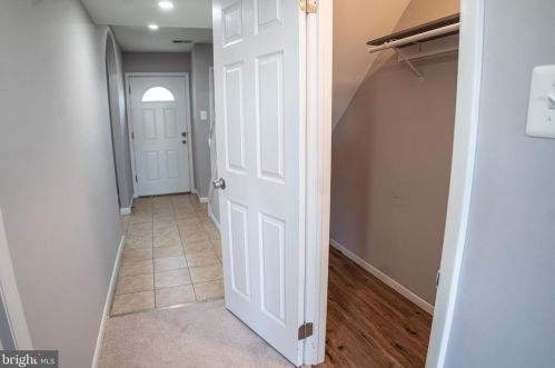 14796 Tamarack Pl, Woodbridge VA  22191-3136 exterior