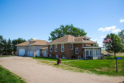 1550 County Rd, Colon, NE 68018-4002
