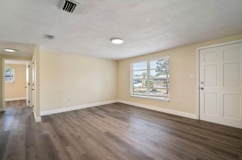 7329 Star Dust Dr, Port Richey FL  34668-2828 exterior