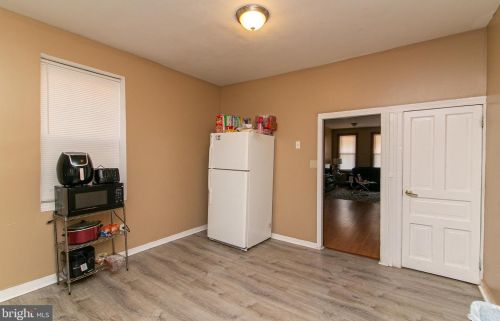 923 Atlantic Ave, Camden NJ  08104-1129 exterior