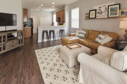 15325 Montesino Dr, Orlando FL  32828-6734 exterior