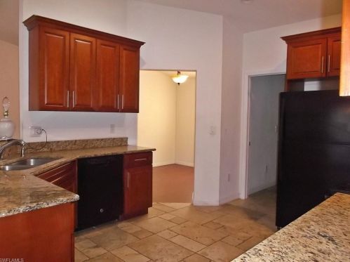 462 Lackey Ave, Lehigh Acres, FL 33974-4412