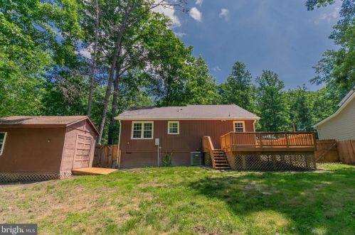 219 Land Or Dr, Ruther Glen VA  22546-1069 exterior