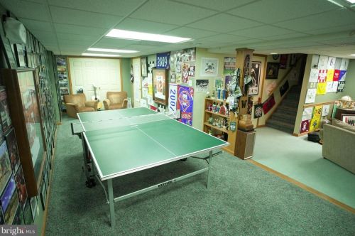 528 Dogwood Dr, Prospectville PA 19002-6109 exterior