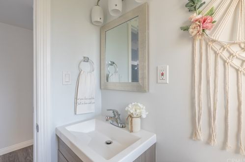 1164 Calvados Ave, Covina CA  91722-1602 exterior