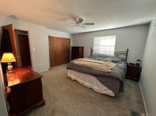 1004 Hazel Ave, Englewood OH 45322-2425 exterior