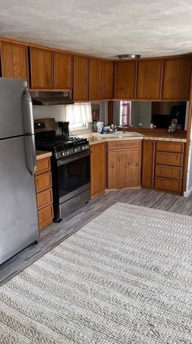 131 Mishnock Rd, West Greenwich, RI 02817-1690