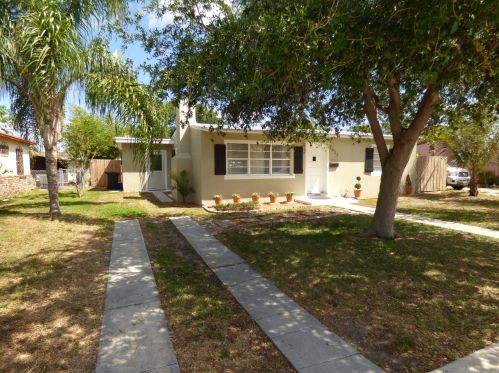 1021 Aspen Rd, West Palm Beach, FL 33409-4857