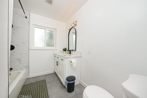 11842 Dorada Ave, Garden Grove CA  92840-5501 exterior