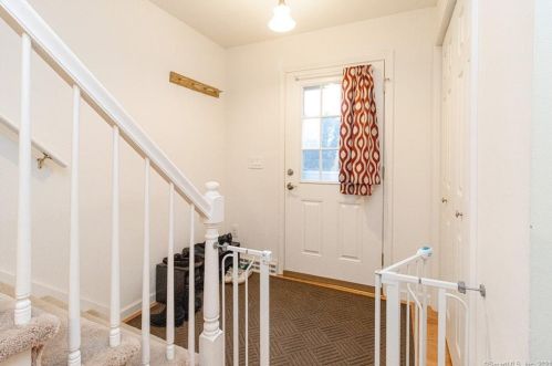 48 Tapping Reeve Vlg, Litchfield, CT 06759-3323