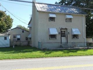 332 Layfield Rd, Perkiomenville, PA 18074-9558