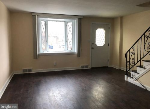 4710 Hartel Ave, Philadelphia PA  19136-3307 exterior