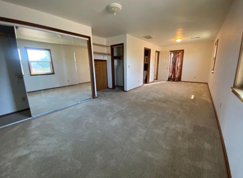 433 1 Ave, Valley Home CA 95361-3053 exterior