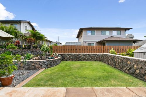 92-761 Kuhoho St, Kapolei HI  96707 exterior