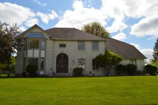 6665 Shadowcreek Dr, Maumee, OH 43537-1072