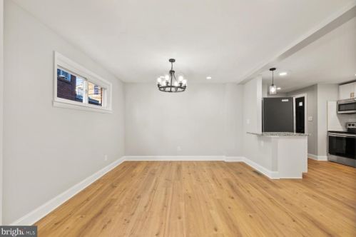 1922 Holly St, Harrisburg PA  17104-1916 exterior