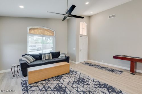 6530 Dublin Ct, Chandler, AZ 85226-5808