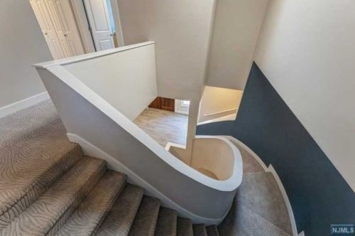 1097 Korfitsen Rd, N Milford NJ  07646-2410 exterior