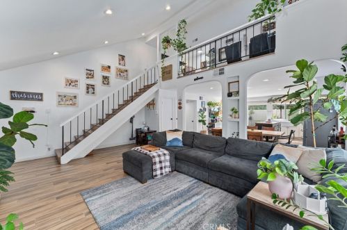 6176 Palau St, Cypress CA  90630-5666 exterior