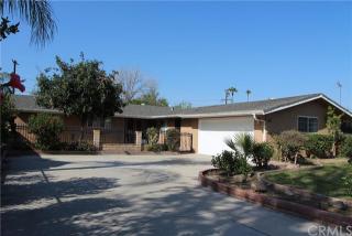 17316 Hawthorne Ave, Fontana CA  92335-5937 exterior