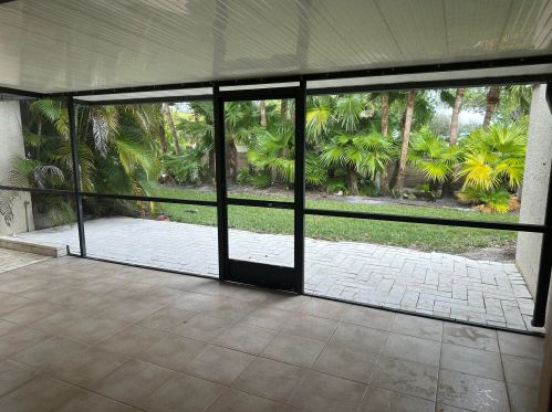 1659 Crossing Cir, Palm City FL  34990-2465 exterior