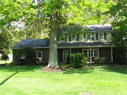 207 8th Ave, Greenville, PA 16125-1305