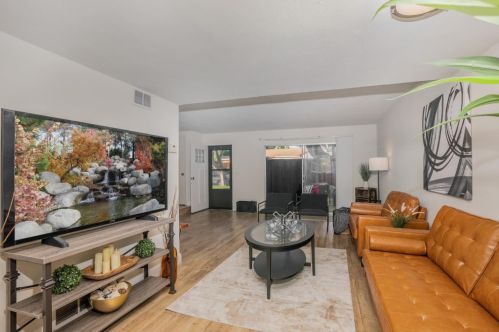 823 Beaver Creek Way, San Jose CA  95133-1237 exterior