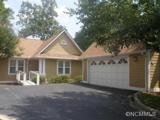 903 Woodlea Ct, Asheville, NC 28806-4808