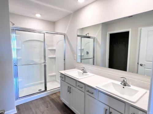 7827 Marjoram Pl, Englewood OH  45315-7942 exterior