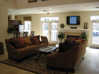 126 Candlewood Way, Newport News VA  23606-3200 exterior