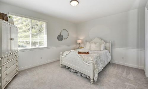 1627 Daunting Dr, Folsom CA  95762-7659 exterior