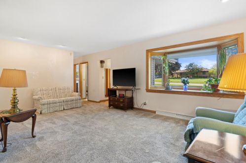 3632 Vogel Dr, Waukesha, WI 53151-5059
