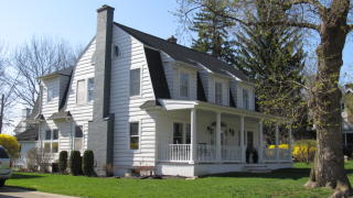 13 Avon Rd, Binghamton, NY 13905-4201