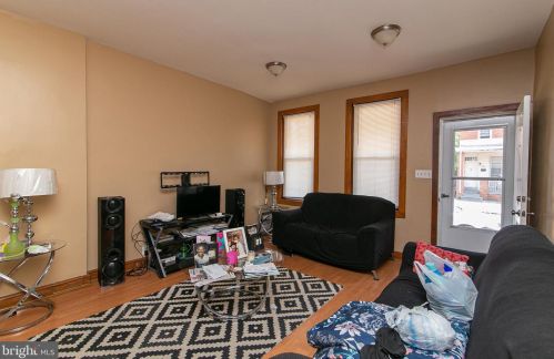 923 Atlantic Ave, Camden NJ  08104-1129 exterior