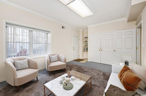 137 Montgomery Ave, Scarsdale, NY 10583-5502