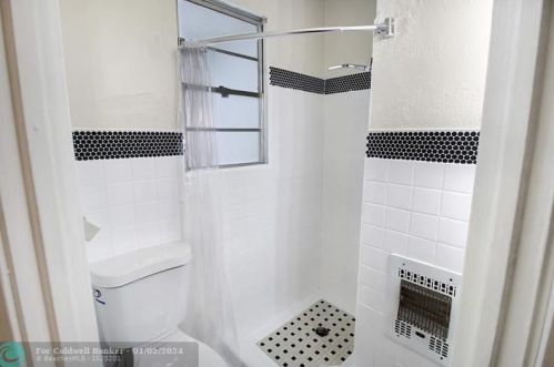 1602 17 Ave, Hollywood FL 33020-2814 exterior