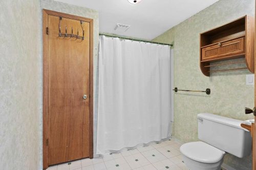 341 Grandview Ave, Menasha WI  54952-2225 exterior