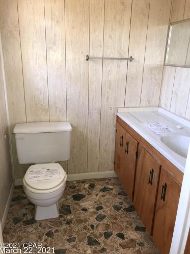 541 Gum Creek Rd, Graceville FL  32440-4635 exterior
