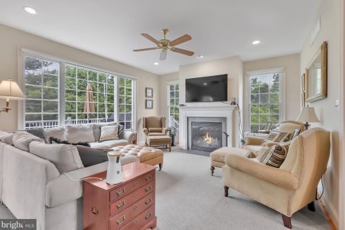 23 Hampshire Ct, Wilmington DE  19807-2535 exterior