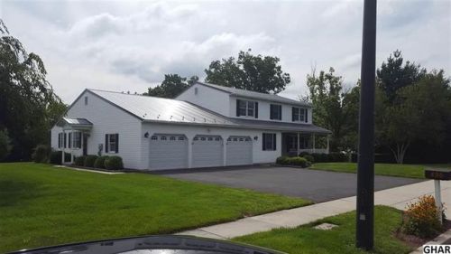 496 Penn Dr, West Enola, PA 17025-3410