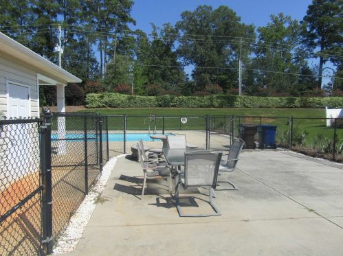 401 Meridian Xing, Sanford NC  27330-6955 exterior