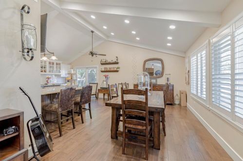 851 Columbia Dr, Woodland, CA 95695-5005