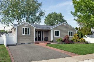 437 Briarwood Rd, East Massapequa, NY 11758-2208