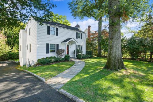 55 Fayette Rd, Scarsdale, NY 10583-7155