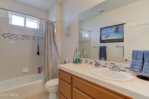 1345 Dolcetto Ln, Santa Maria CA  93458-6326 exterior