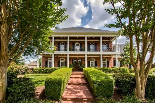 1401 Herfordshire Ln, Knoxville, TN 37922-5355