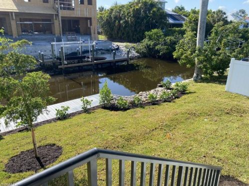 27085 Belle Rio Dr, Bonita Springs, FL 34135-4427